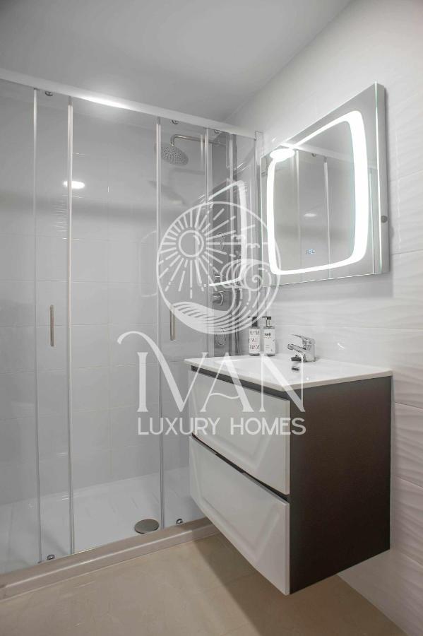 אורופסה דל מר Casa Bianca Ivan Luxury Homes 8ªpta Norte 1ªlinea מראה חיצוני תמונה